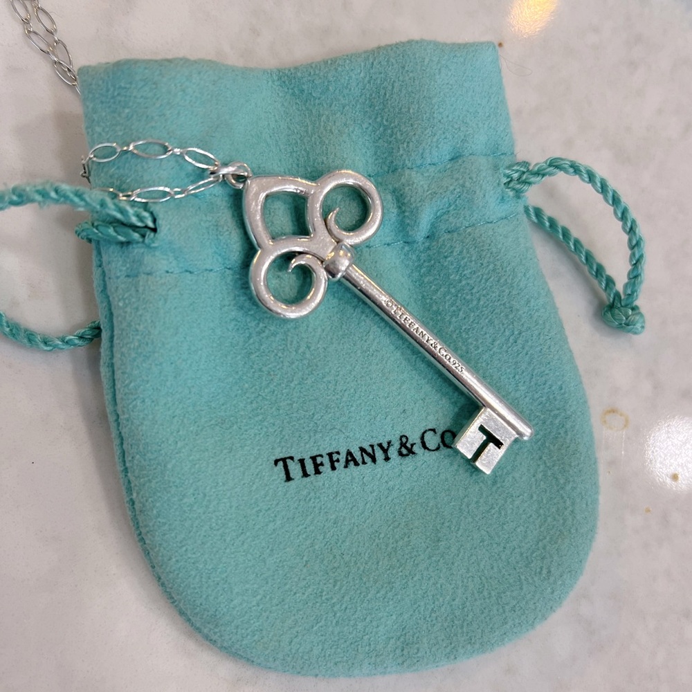 Tiffany Fleur De Lis Key on Chain